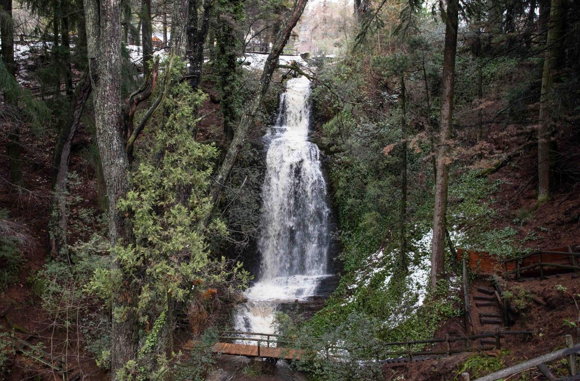 La Cascada Casa Patagonica By Don Hotel